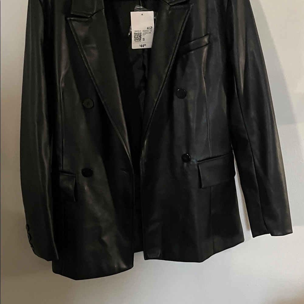Black Faux Leather Blazer - Picture 3 of 5